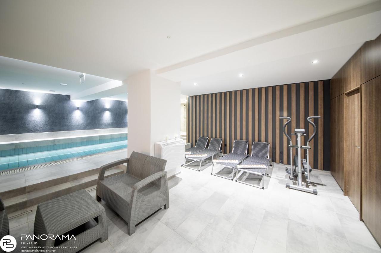 Panorama Birtok - Wellness Panzio, Konferencia Es Rendezvenykoezpont Bed & Breakfast Gyorujbarat Exterior photo
