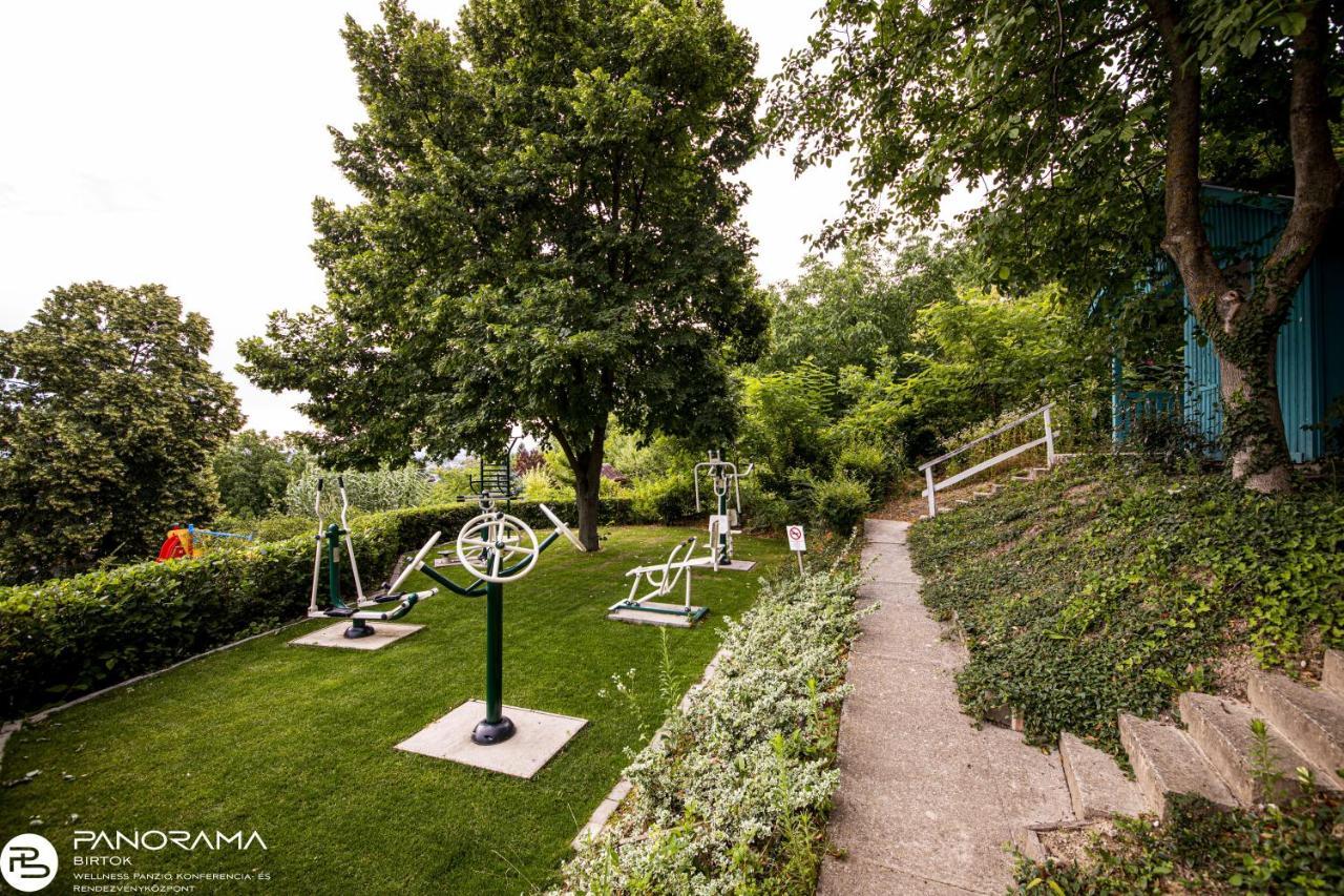 Panorama Birtok - Wellness Panzio, Konferencia Es Rendezvenykoezpont Bed & Breakfast Gyorujbarat Exterior photo